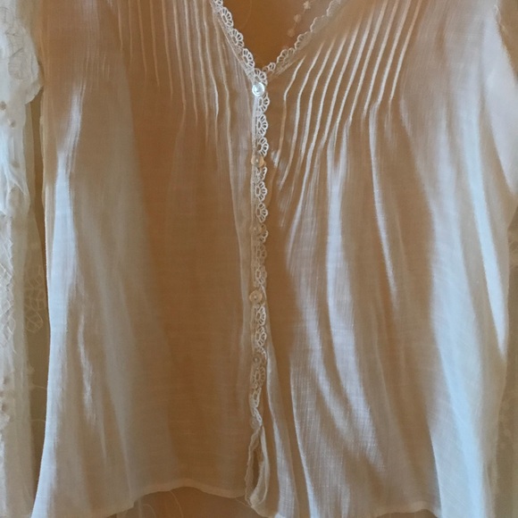 LOVE STITCH Sheer Lace Ivory Bell Sleeve Top - Picture 4 of 8